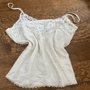 Vintage coquette lace cropped undershirt white tank top